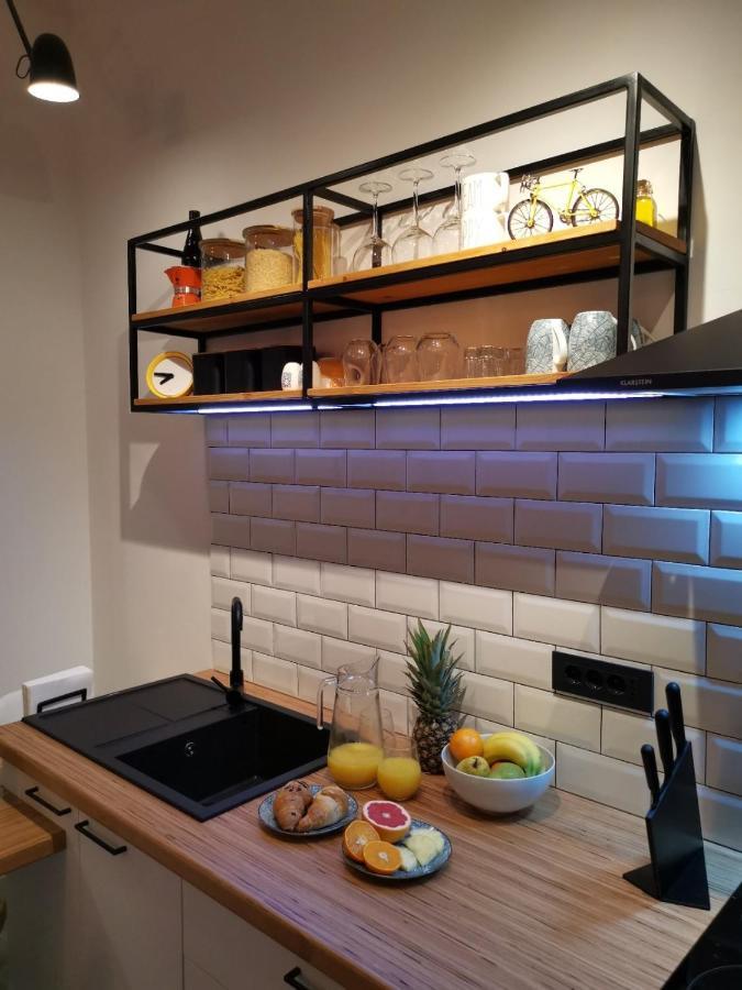 Novouredeni Apartman Marko Mundanije Екстериор снимка